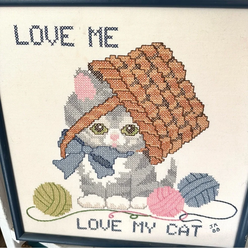 Vtg Love Me, Love My Cat Handmade Framed Cross Stitch Embroidery Art Wall Hang